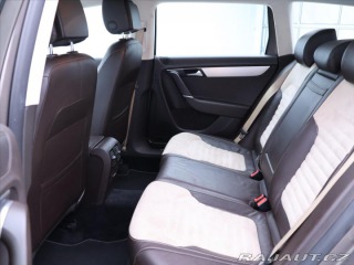 Volkswagen Passat 2,0 TDI Highline Serv.kn. 2011