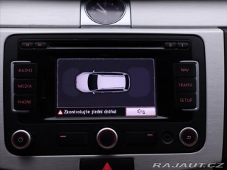 Volkswagen Passat 2,0 TDI Highline Serv.kn. 2011