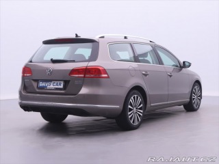 Volkswagen Passat 2,0 TDI Highline Serv.kn. 2011