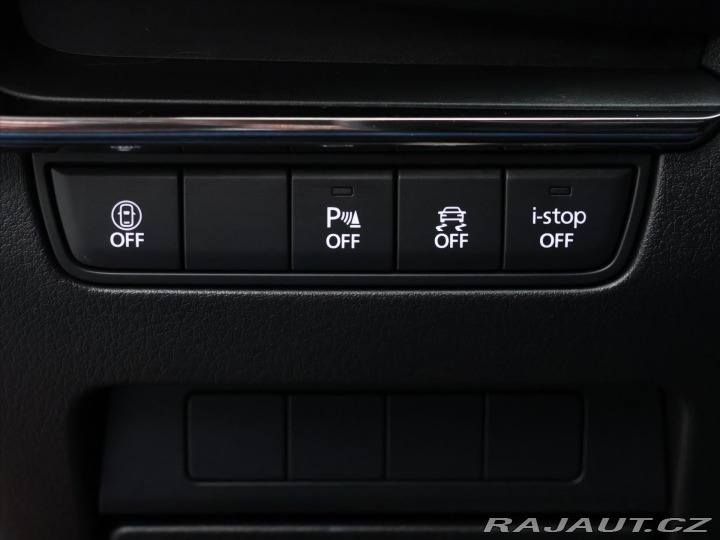 Mazda 3 2,0 i 110 kW CZ Skyactive 2022