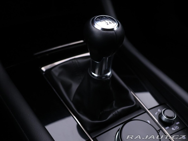 Mazda 3 2,0 i 110 kW CZ Skyactive 2022