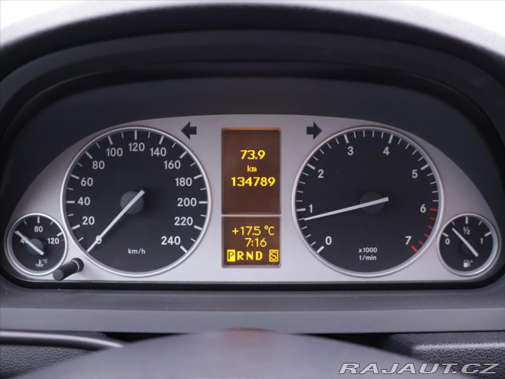 Mercedes-Benz B 1,7 180 Automat Klima Kůž 2009