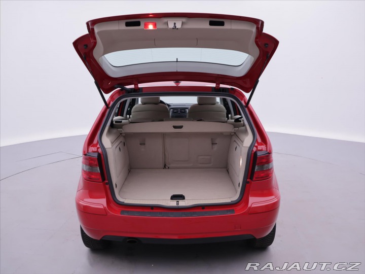 Mercedes-Benz B 1,7 180 Automat Klima Kůž 2009