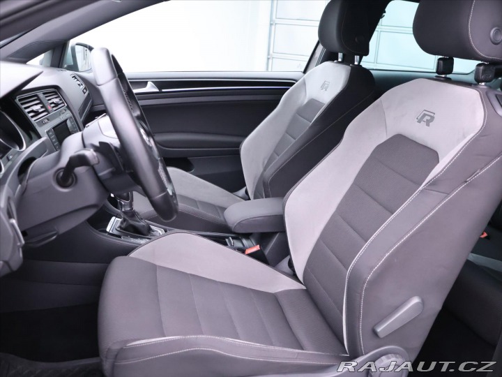 Volkswagen Golf 2,0 TSI R 221kW DSG 4M Xe 2014