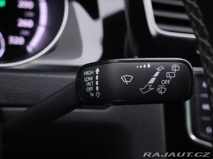 Volkswagen Golf 2,0 TSI R 221kW DSG 4M Xe 2014