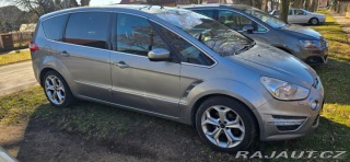 Ford S-MAX 2,2 tdci 2010
