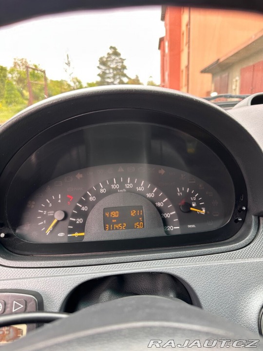 Mercedes-Benz Vito 115 cdi 110kw 1800