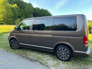 Volkswagen Multivan 2,0   T5.1, DSG Highline 2011
