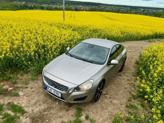 Volvo S60 1,6   (2011)