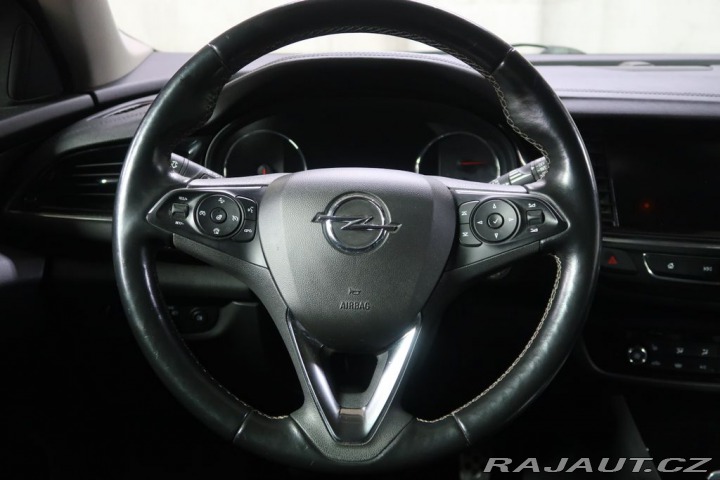 Opel Insignia 1800