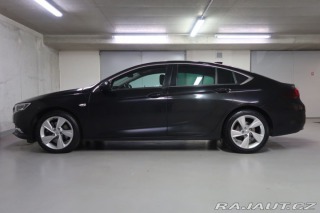 Opel Insignia  1800