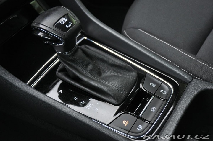Škoda Karoq 2,0TDi LED NAVI 4x4 DSG K 2021