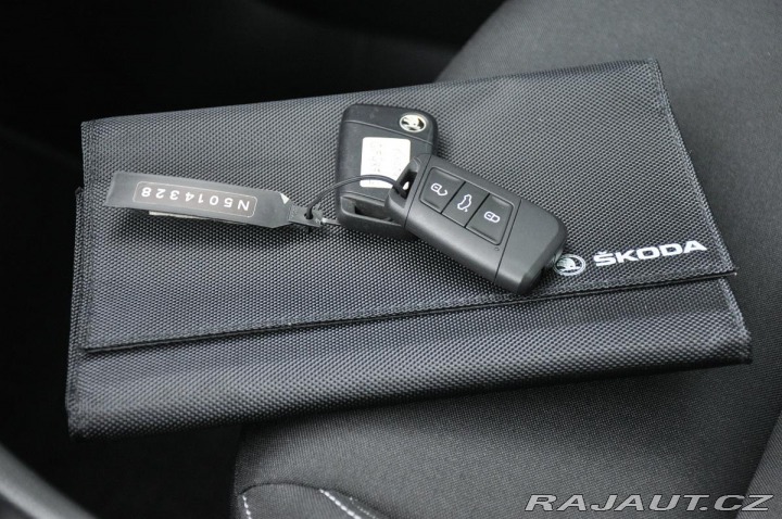 Škoda Karoq 2,0TDi STYLE 4x4 DSG 2021