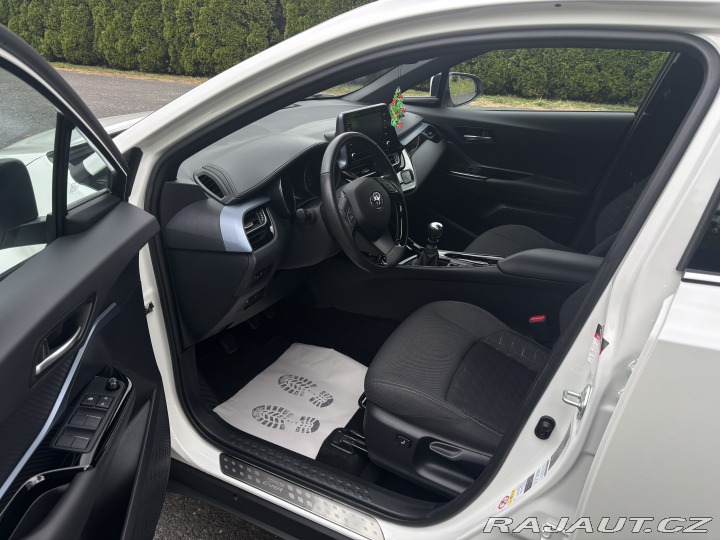 Toyota C-HR 1.2 Turbo, SELECTION, CZ 2020