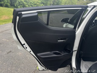 Toyota C-HR 1.2 Turbo, SELECTION, CZ 2020