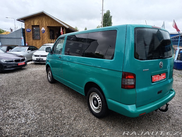 Volkswagen Transporter 2,5D MINIBUS 9-míst 96KW 2005