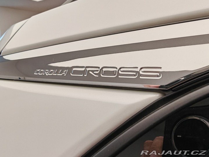 Toyota Corolla Cross 1.8 Hybrid Style 2024