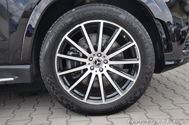 Mercedes-Benz GLS 400 D 4MATIC ČR 2022