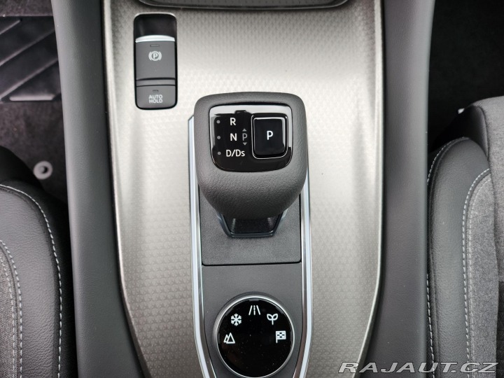 Nissan Qashqai N-CONNECTA automat 4x4 2025