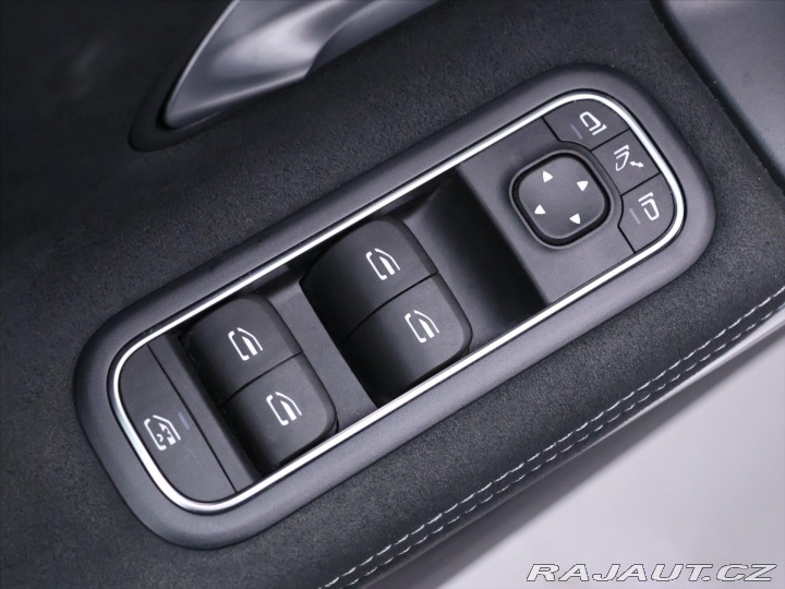 Mercedes-Benz CLA 1,3 i 118 kW 250 E-Hybrid 2022