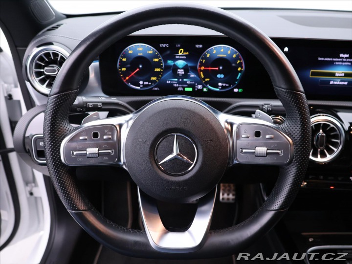 Mercedes-Benz CLA 1,3 i 118 kW 250 E-Hybrid 2022