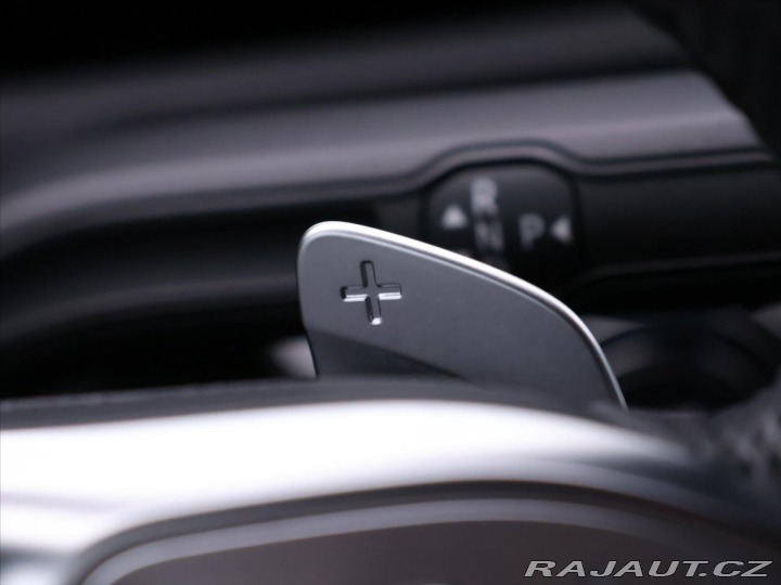Mercedes-Benz CLA 1,3 i 118 kW 250 E-Hybrid 2022