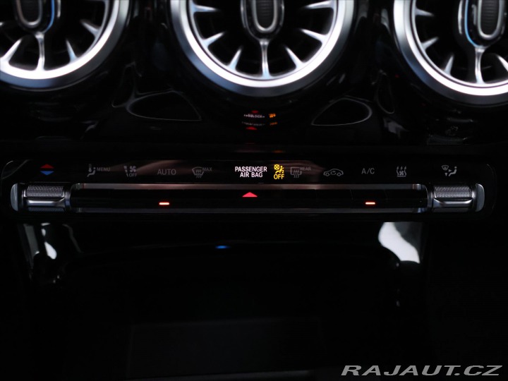 Mercedes-Benz CLA 1,3 i 118 kW 250 E-Hybrid 2022