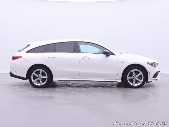 Mercedes-Benz CLA 1,3 i 118 kW 250 E-Hybrid 2022