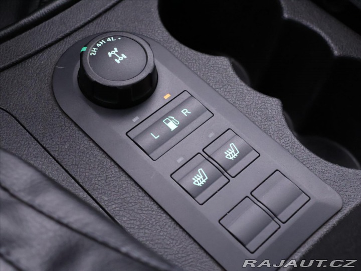 Ostatní značky Ostatní modely UAZ Patriot 2,3 2.3D 85kW 4x4 CZ Navi 2014
