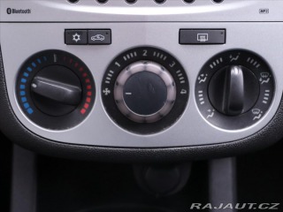 Opel Corsa 1,4 16V Edice 150 let Ope 2012