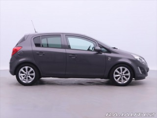 Opel Corsa 1,4 16V Edice 150 let Ope 2012