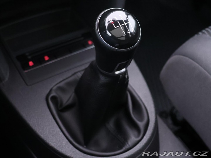 Volkswagen Touran 2,0 TDI 103kW 7-Míst Pano 2013