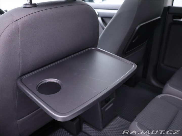 Volkswagen Touran 2,0 TDI 103kW 7-Míst Pano 2013