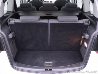 Volkswagen Touran 2,0 TDI 103kW 7-Míst Pano 2013