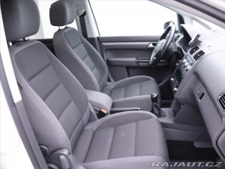Volkswagen Touran 2,0 TDI 103kW 7-Míst Pano 2013