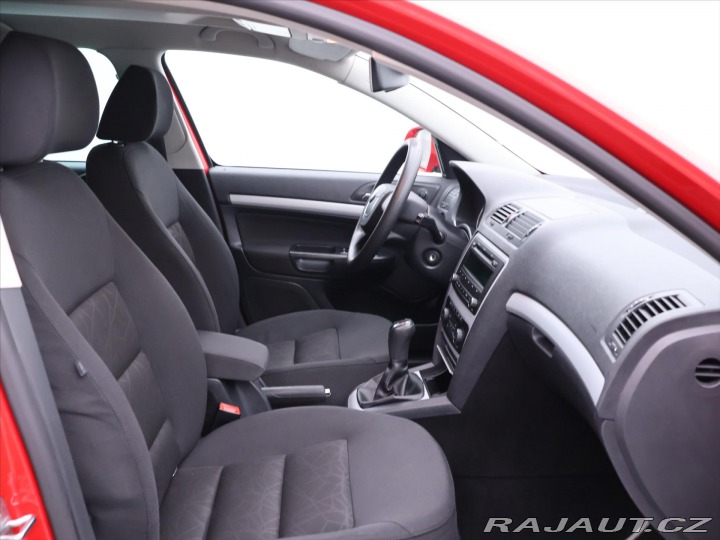 Škoda Octavia 1,4 TSI 90kW Family Xenon 2011