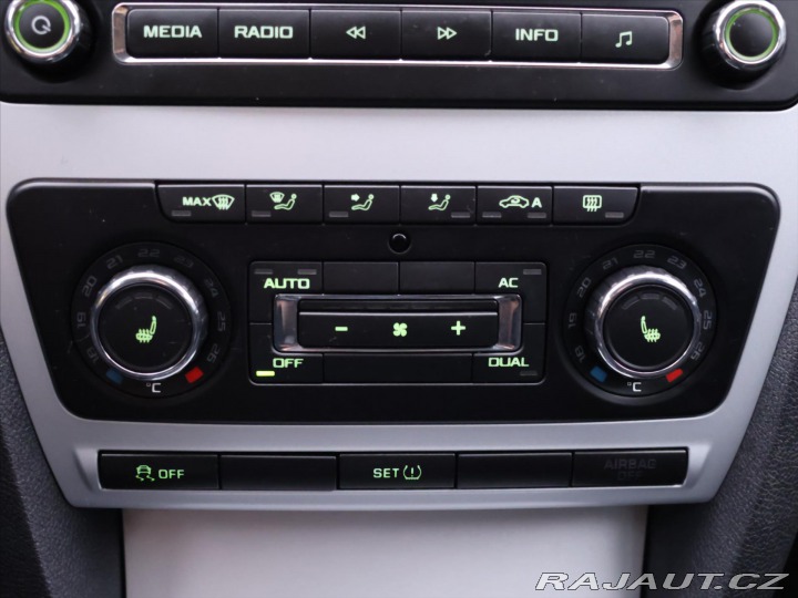 Škoda Octavia 1,4 TSI 90kW Family Xenon 2011