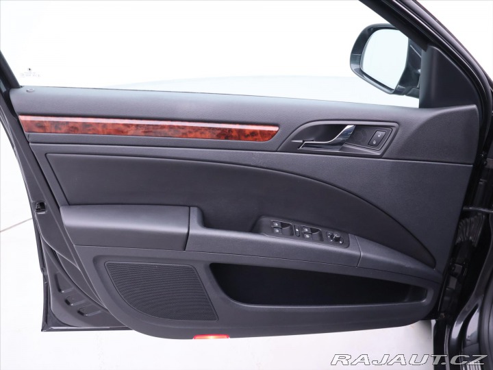 Škoda Superb 1,4 TSI Elegance Kůže Ser 2011