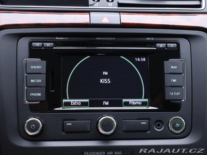 Škoda Superb 1,4 TSI Elegance Kůže Ser 2011
