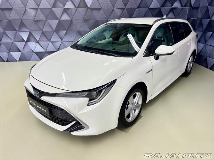 Toyota Corolla 2,0 Hybrid e-CVT EXECUTI 2021