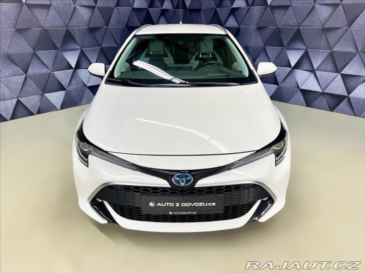 Toyota Corolla 2,0 Hybrid e-CVT EXECUTI 2021