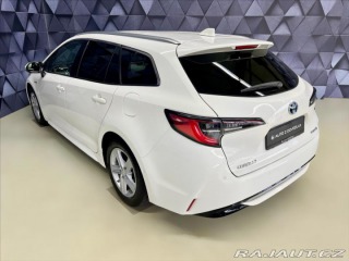 Toyota Corolla 2,0 Hybrid e-CVT  EXECUTI 2021
