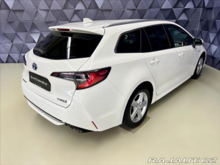 Toyota Corolla 2,0 Hybrid e-CVT  EXECUTI 2021