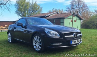 Mercedes-Benz SLK 350 (R172) 225 KW - Výbor 2011