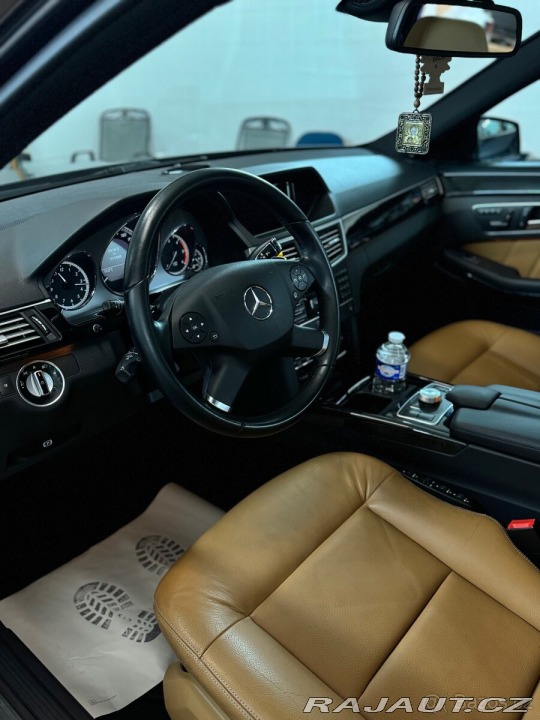 Mercedes-Benz E 3,0 E350 (W212) avangar 2010