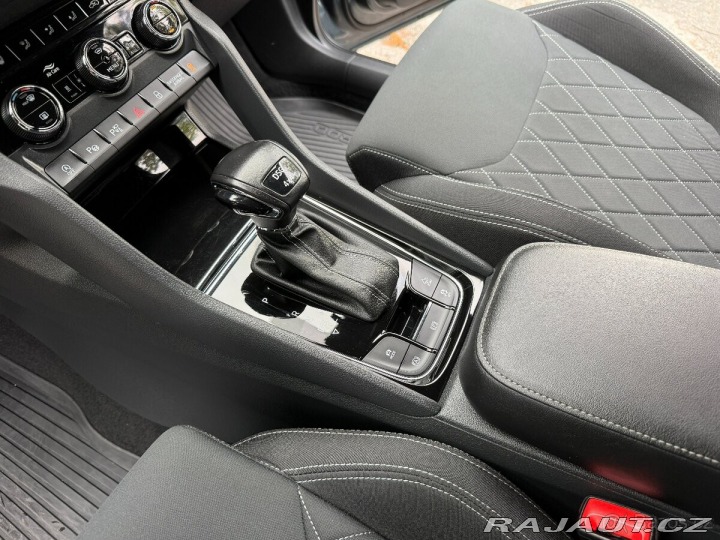 Škoda Karoq 2,0 TDI110 kW DSG 4x4 2 2021