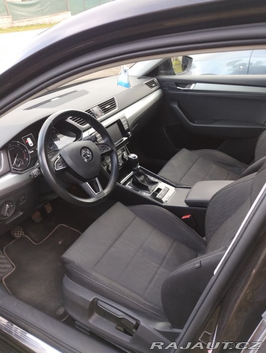 Škoda Superb 1,6 Prodám 2015