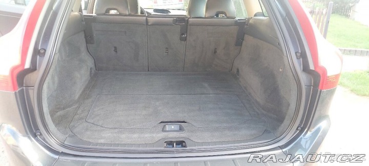 Volvo XC60 2,4 diesel 4x4, WD 5D 2010