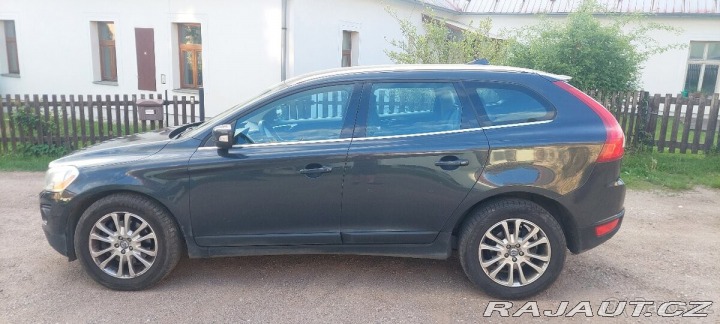 Volvo XC60 2,4 diesel 4x4, WD 5D 2010
