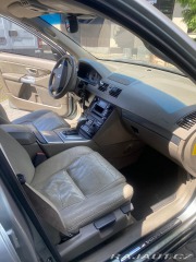 Volvo XC90 2,4 D5 AWD 120 kW 4x4 + 2004